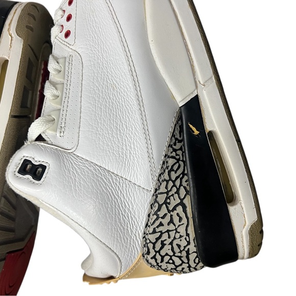 Air Jordan Retro III White Cement Sneakers 2011 size 13 - Picture 7 of 12